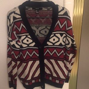 Piling sleeve patterned bottom down sweater